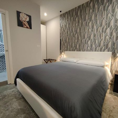 B&B D643 포자 외부 사진